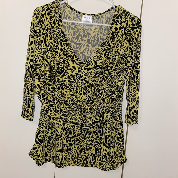 💛NWOT Rochelli Crossover Top💛 - Picture 12 of 14